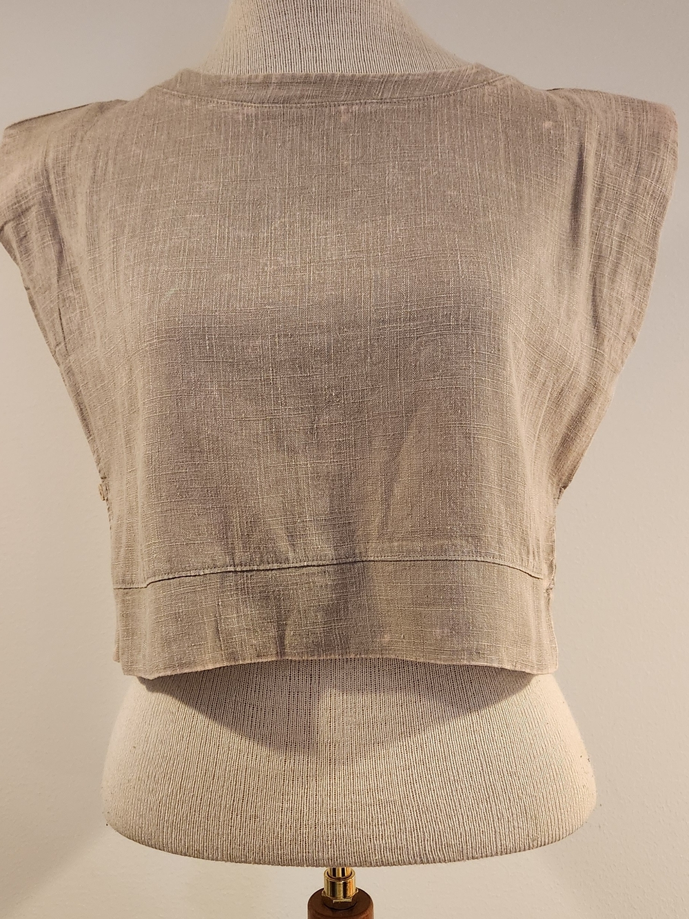 Neutral Beige Cropped Sleeveless Top